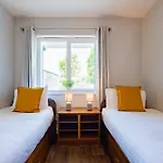 84 - Three Bed By Shortstays * Galway