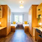 84 - Three Bed By Shortstays *