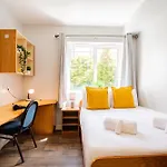 Appartement 84 - Three Bed By Shortstays