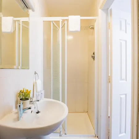 Lägenhet 84 - Three Bed By Shortstays *