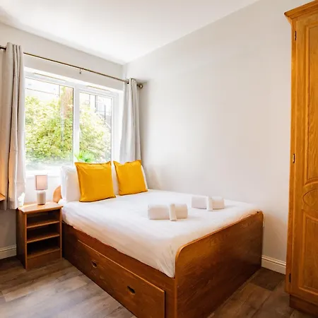 84 - Three Bed By Shortstays * غالواي