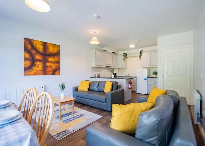 84 - Three Bed By Shortstays Διαμέρισμα