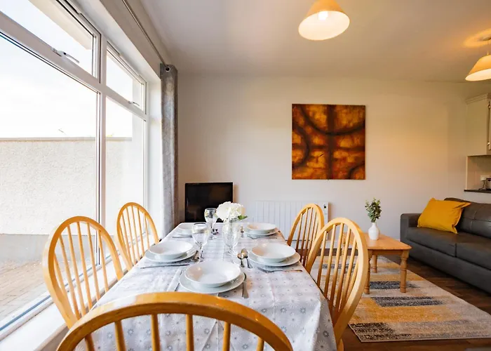 84 - Three Bed By Shortstays Διαμέρισμα *