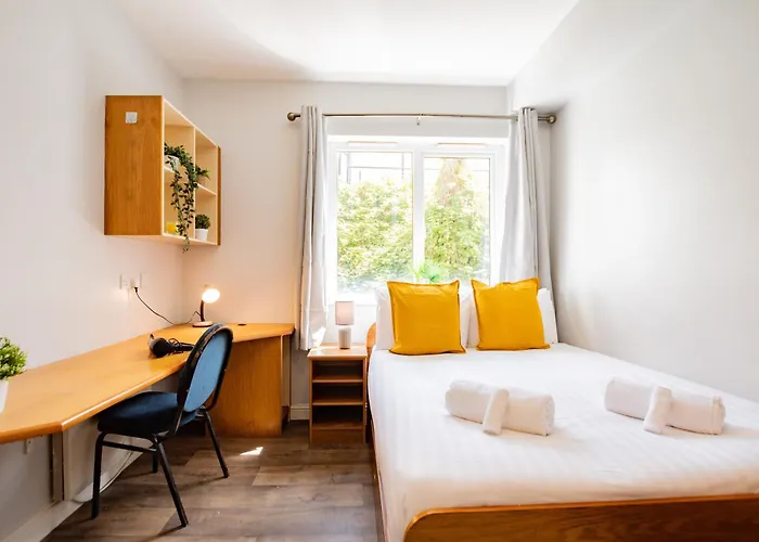 Διαμέρισμα 84 - Three Bed By Shortstays
